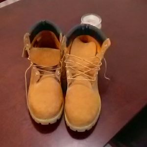 Men's used Timberlands.